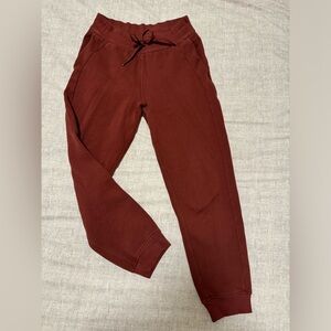 Lululemon High Rise Scuba Joggers | Date Brown | Size: 8